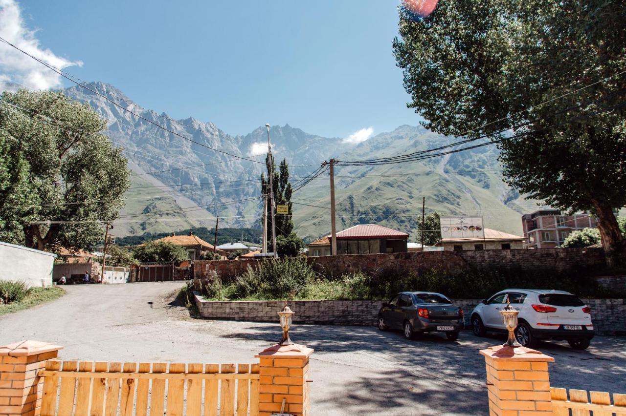 Home Kazbegi Exterior photo